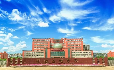 陜西寶雞 · 寶雞中學(xué)