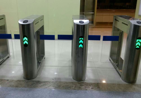 擺閘閘機的優點性能介紹