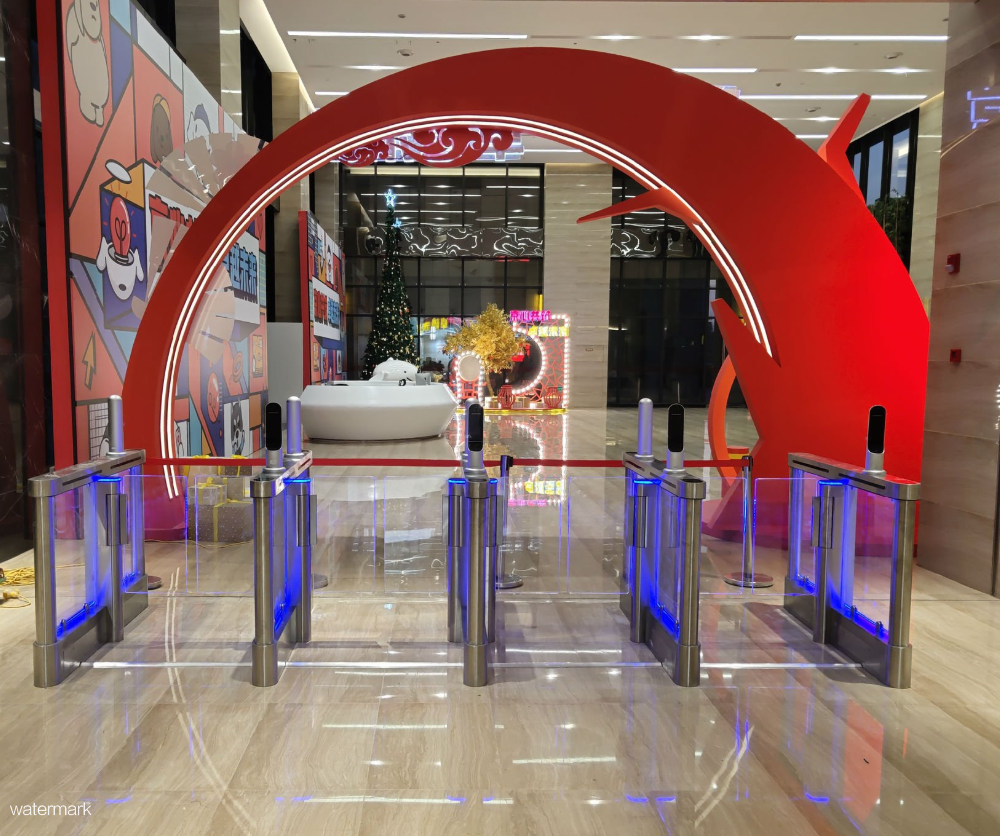 為什么人臉識(shí)別閘機(jī)比其他通道閘機(jī)更具優(yōu)勢(shì)