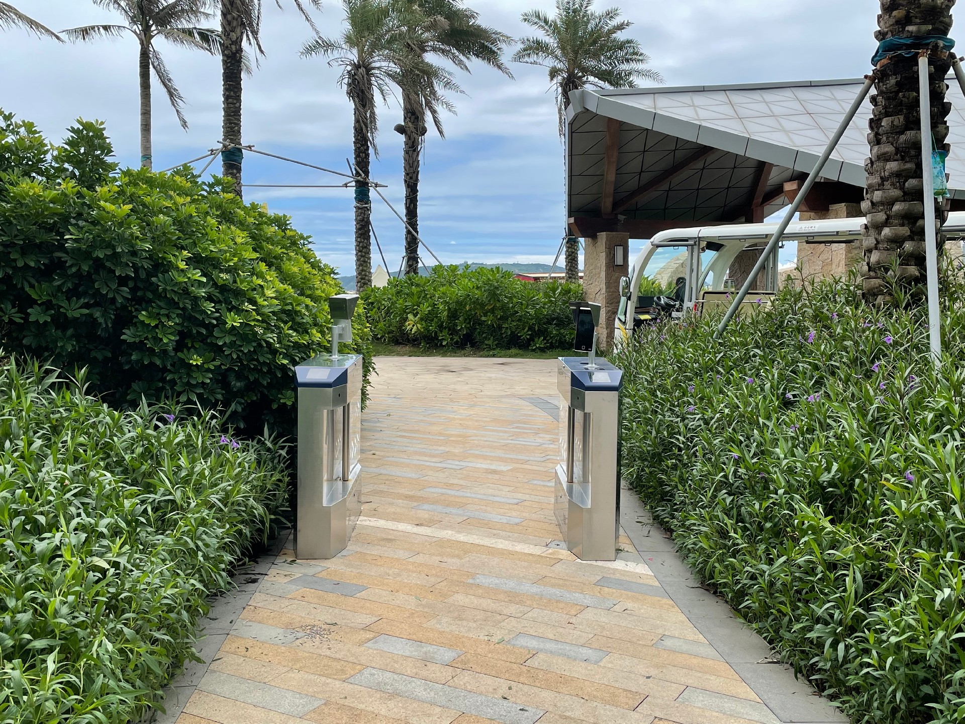 1660895455672073.jpg 1660895455672073.jpg