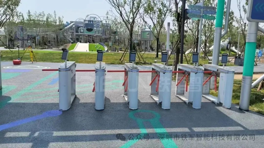 1761017700563447.jpg 3.jpg