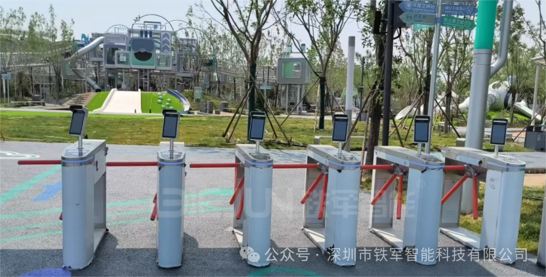 景區檢票口閘機廠家推薦：為什么鐵軍智能是中高端景區首選？