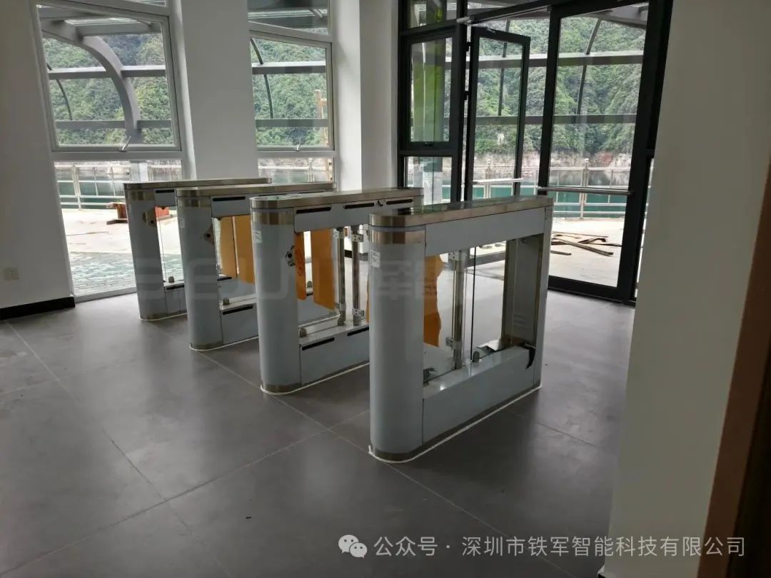 1763433819148075.jpg 4.jpg