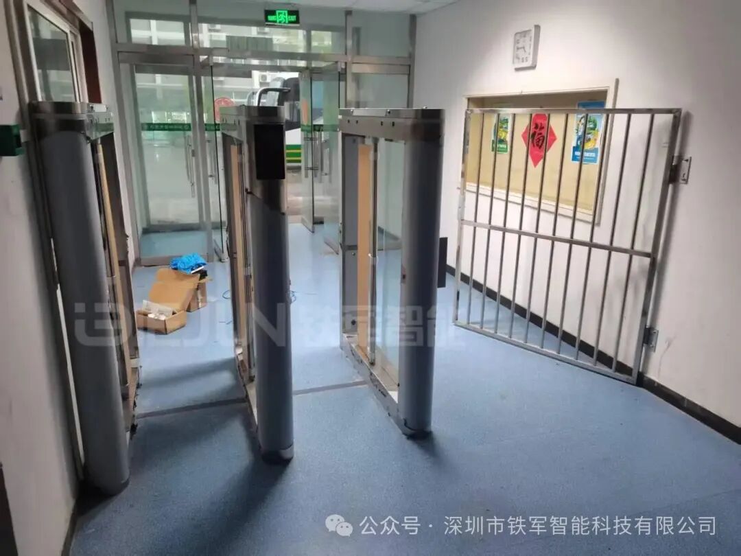 人行通道閘機不開門的常見故障及解決方法？